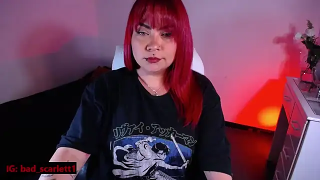 Snapshot of bad_scarlett1 chatting on 12/15/25, 12:37 bad scarlett1 online show from 12/15/25, 12:37