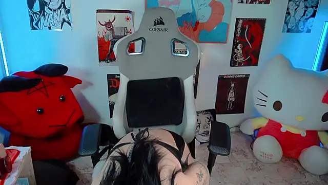 Deadly Doll online show from 12/04/25, 09:34