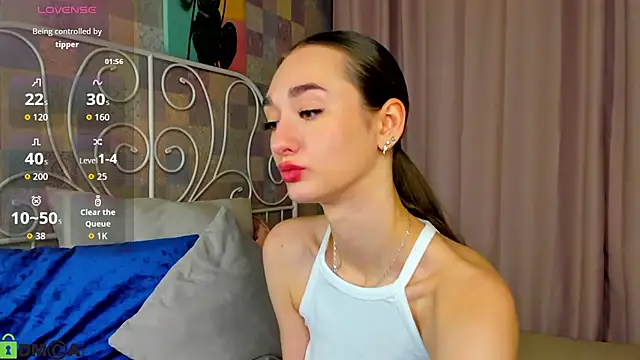 Snapshot of Kelly_Powell chatting on 11/06/25, 09:32 Kelly Powell online show from 11/06/25, 09:32