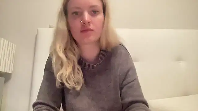 Snapshot of mariemelissah chatting on 02/19/25, 04:00 mariemelissah online show from 02/19/25, 04:00