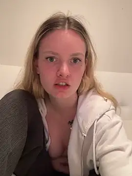 Snapshot of mariemelissah chatting on 03/09/25, 03:16 mariemelissah online show from 03/09/25, 03:16