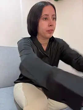 marthina thompsson online show from 12/20/24, 01:11