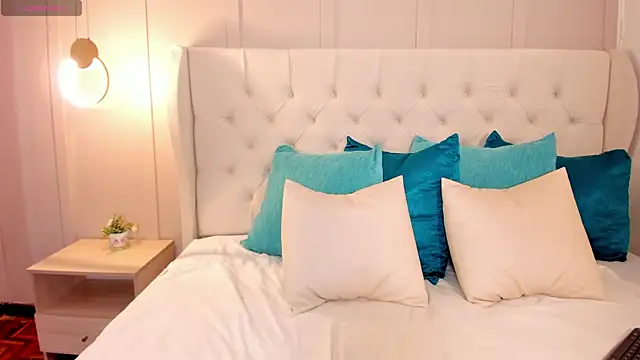 bhritany brow online show from 02/08/25, 03:00