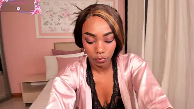 Snapshot of bhritany_brow chatting on 12/03/25, 03:36 bhritany brow online show from 12/03/25, 03:36