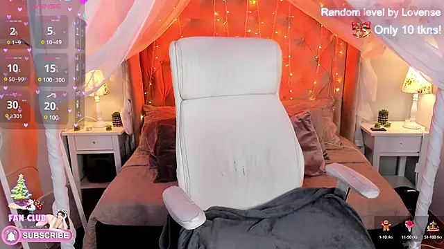 Ellie Jhonson   online show from 12/11/24, 12:44