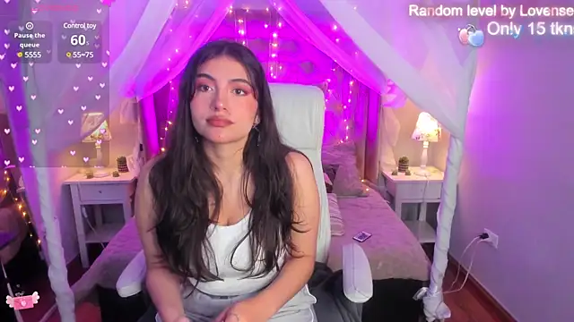 Ellie Jhonson   online show from 01/04/25, 02:25