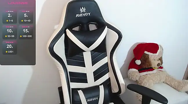 alice middlee online show from 12/14/24, 04:52