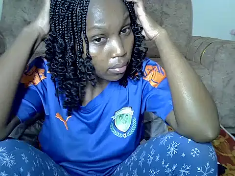 Snapshot of AurelAda chatting on 11/01/25, 08:55 AurelAda online show from 11/01/25, 08:55