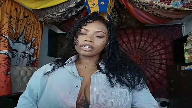 Snapshot of ElizaGrey_ chatting on 04/15/26, 06:31 ElizaGrey online show from 04/15/26, 06:31