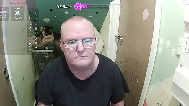 Snapshot of FriendlyDave chatting on 01/23/25, 03:11 FriendlyDave online show from 01/23/25, 03:11