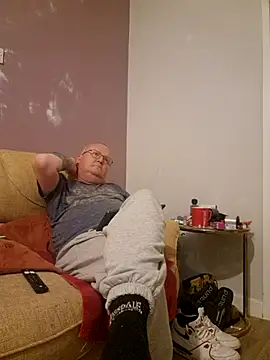 Snapshot of FriendlyDave chatting on 03/10/25, 10:02 FriendlyDave online show from 03/10/25, 10:02