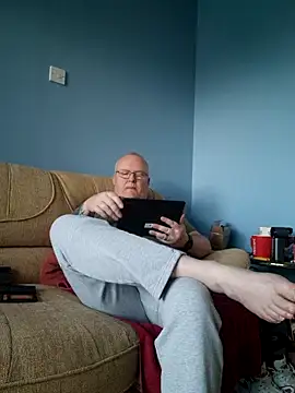 Snapshot of FriendlyDave chatting on 03/23/25, 07:31 FriendlyDave online show from 03/23/25, 07:31