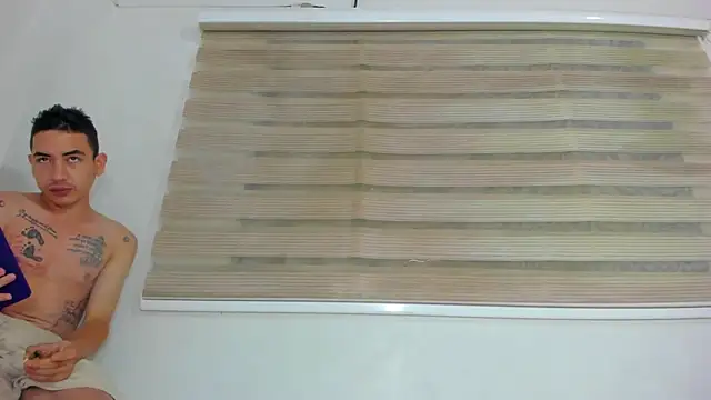 enjoy hotparty online show from 01/18/26, 01:48