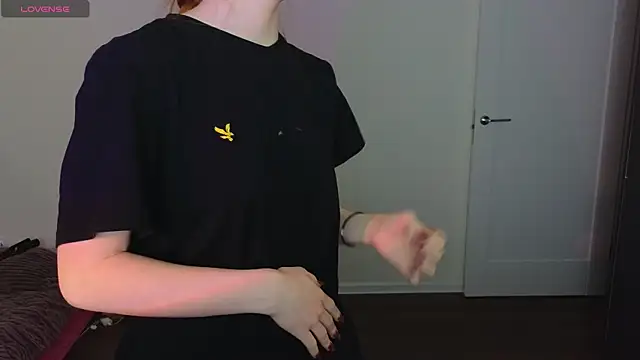 MiaKeler online show from 02/08/25, 04:14