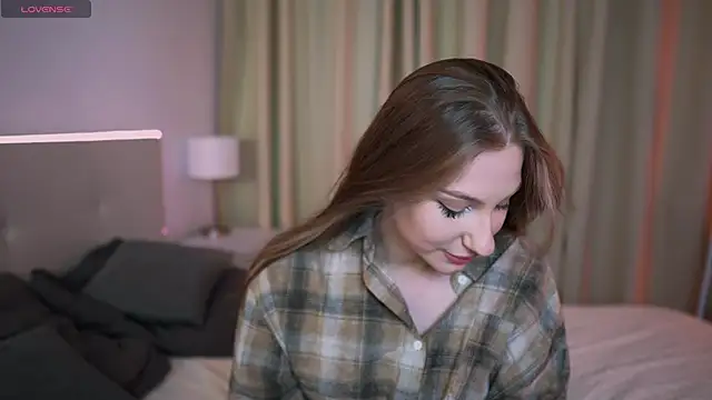 MiaKeler online show from 02/27/25, 01:16