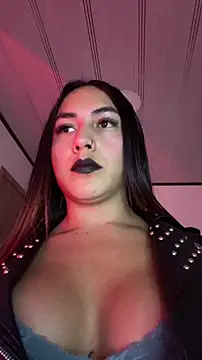Snapshot of jesica__simpson chatting on 04/19/26, 11:29 jesica simpson online show from 04/19/26, 11:29