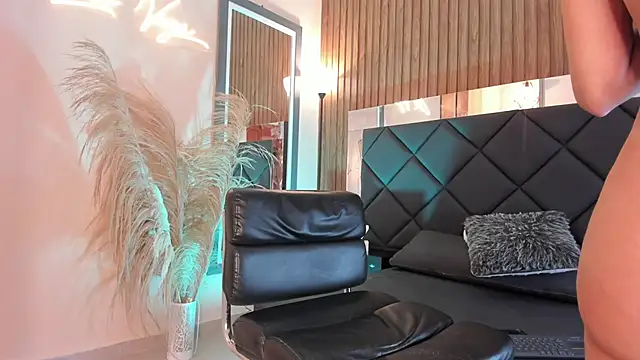 Zoevegass online show from 02/25/25, 09:02