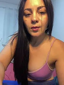 Snapshot of lupyta20 chatting on 12/19/24, 05:29 lupyta20 online show from 12/19/24, 05:29