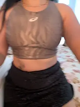 Snapshot of lupyta20 chatting on 10/01/25, 12:33 lupyta20 online show from 10/01/25, 12:33