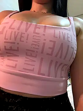 Snapshot of lupyta20 chatting on 10/16/25, 01:06 lupyta20 online show from 10/16/25, 01:06