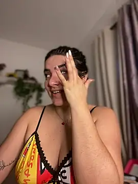 Snapshot of Lia_flowers chatting on 01/29/25, 11:14 Lia flowers online show from 01/29/25, 11:14