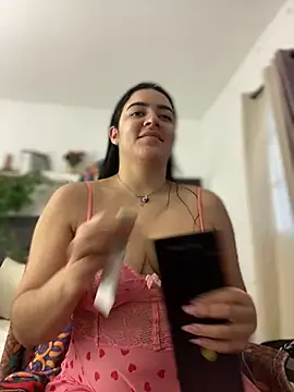 Snapshot of Lia_flowers chatting on 02/22/25, 11:03 Lia flowers online show from 02/22/25, 11:03