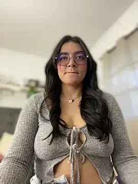 Snapshot of Lia_flowers chatting on 03/08/25, 11:07 Lia flowers online show from 03/08/25, 11:07