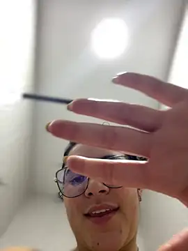 Snapshot of Lia_flowers chatting on 03/14/25, 08:10 Lia flowers online show from 03/14/25, 08:10