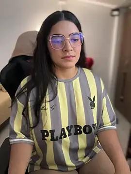 Lia flowers online show from 03/01/26, 09:06