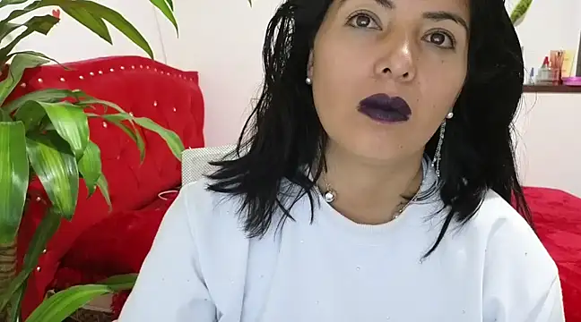Snapshot of Mariana_collins99 chatting on 03/12/25, 03:07 Mariana collins99 online show from 03/12/25, 03:07