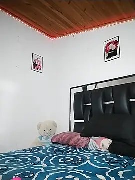 Snapshot of candy_kendall chatting on 03/20/26, 10:53 candy kendall online show from 03/20/26, 10:53