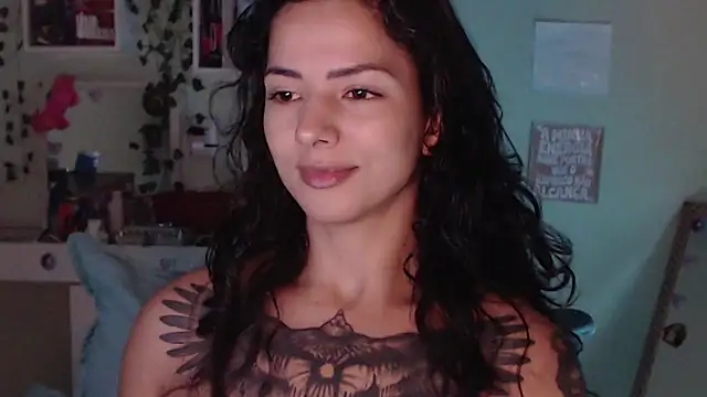 Snapshot of BeellyDance chatting on 04/30/26, 12:44 BeellyDance online show from 04/30/26, 12:44