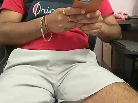 insanefreak69 online show from 12/04/25, 04:44