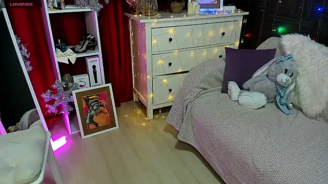 Queen baby online show from 12/24/24, 01:16