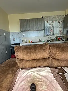 sweetestval online show from 04/05/26, 06:32