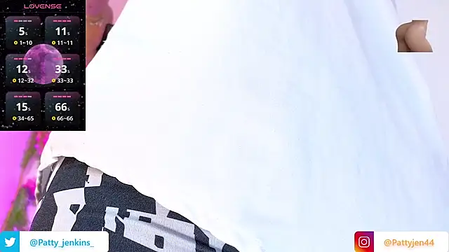 Snapshot of Patty_jenkinss_ chatting on 10/20/25, 01:06 Patty jenkinss online show from 10/20/25, 01:06