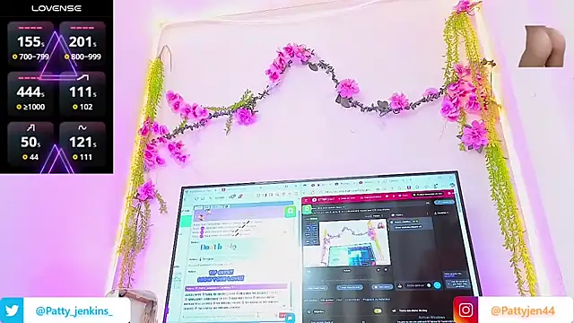 Snapshot of Patty_jenkinss_ chatting on 11/21/25, 12:32 Patty jenkinss online show from 11/21/25, 12:32