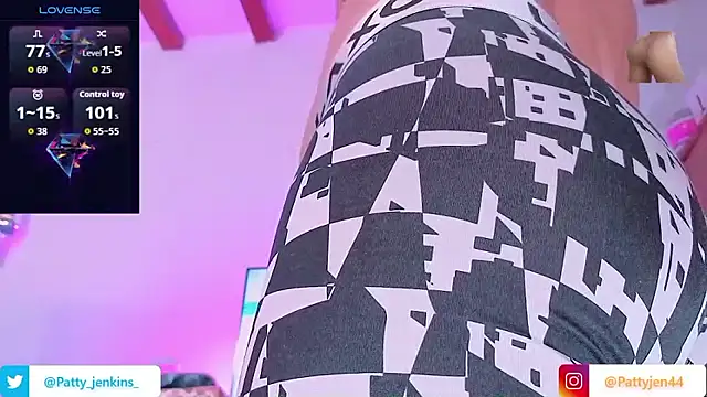 Snapshot of Patty_jenkinss_ chatting on 12/02/25, 01:00 Patty jenkinss online show from 12/02/25, 01:00