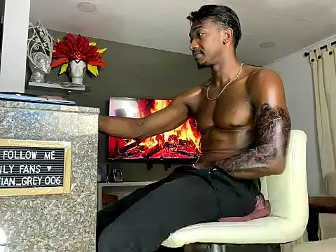 sebastiangrey06 online show from 02/15/26, 08:24