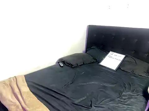 Snapshot of sebastiangrey06 chatting on 04/11/26, 10:08 sebastiangrey06 online show from 04/11/26, 10:08