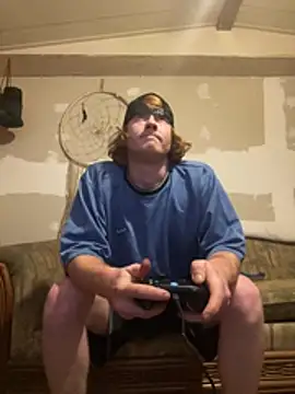 Snapshot of hottestcouplevaa chatting on 03/24/26, 10:20 hottestcouplevaa online show from 03/24/26, 10:20