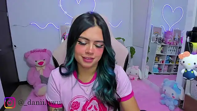 CuteDani  online show from 02/25/26, 04:44