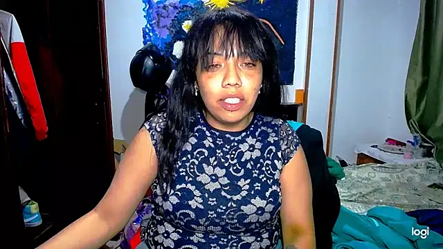AmaraRoberts420 online show from 05/19/26, 01:00