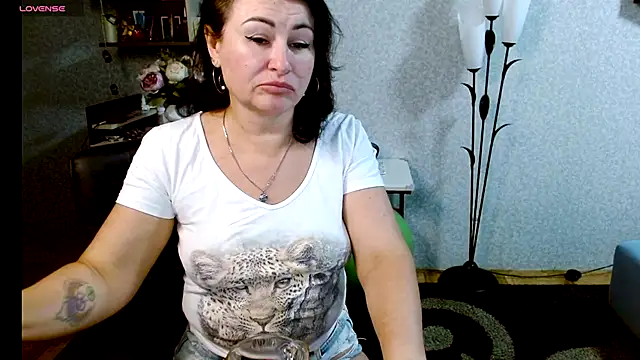 BeatriksS online show from 10/30/25, 05:24