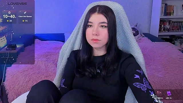 Snapshot of kellyharris chatting on 12/05/24, 03:28 kellyharris online show from 12/05/24, 03:28