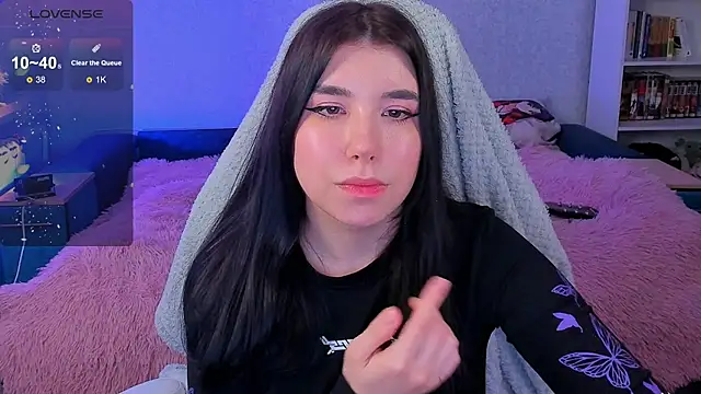 Snapshot of kellyharris chatting on 12/11/24, 06:09 kellyharris online show from 12/11/24, 06:09