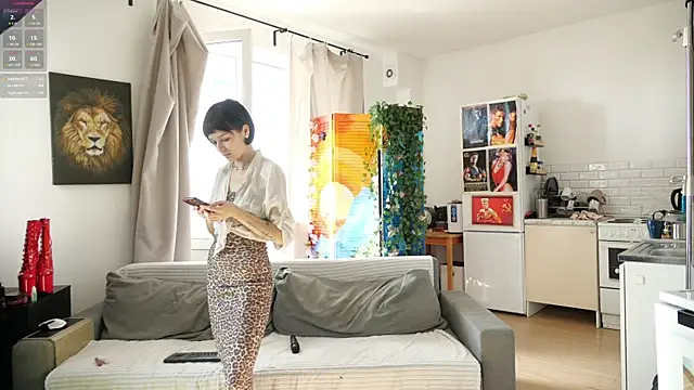 Snapshot of VivianLy_ chatting on 04/01/26, 11:11 VivianLy online show from 04/01/26, 11:11