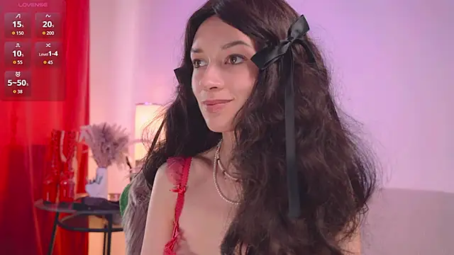 VivianLy  online show from 07/01/26, 08:38