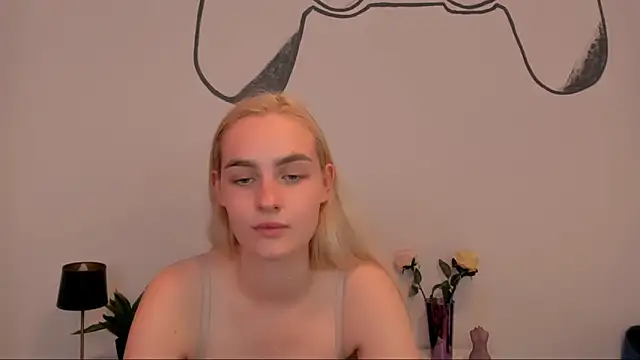 OliviaKisss online show from 09/12/25, 07:25