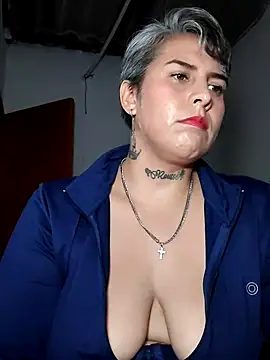 Snapshot of Yessi_rousse chatting on 06/13/26, 01:58 Yessi rousse online show from 06/13/26, 01:58
